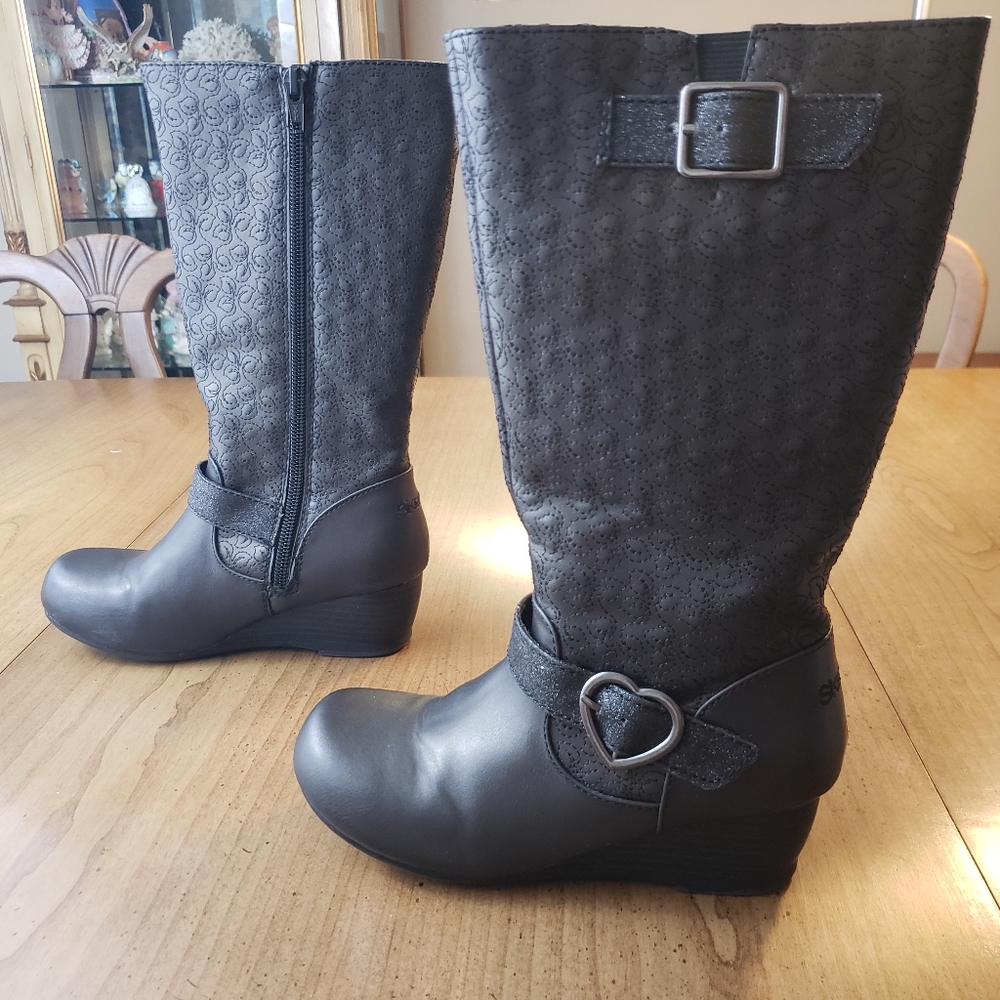 Skechers Heartstoppers Black Girls Boots